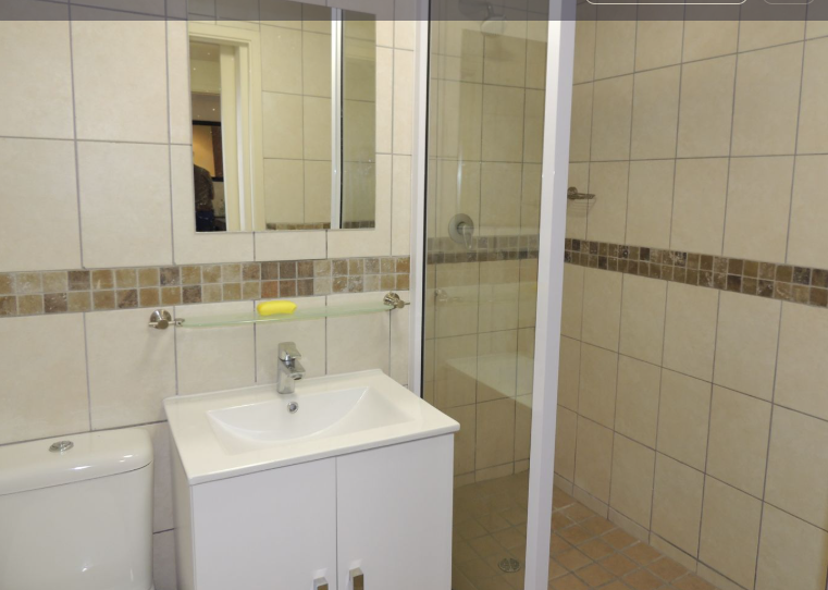 3 Bedroom Property for Sale in Mossel Bay Central Western Cape